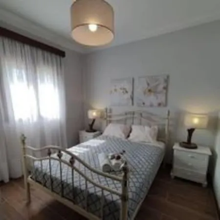 Casa Do Vale - Douro, De Campo Com Piscina Privada, 4 Quartos De Casal * Vilar de Macada