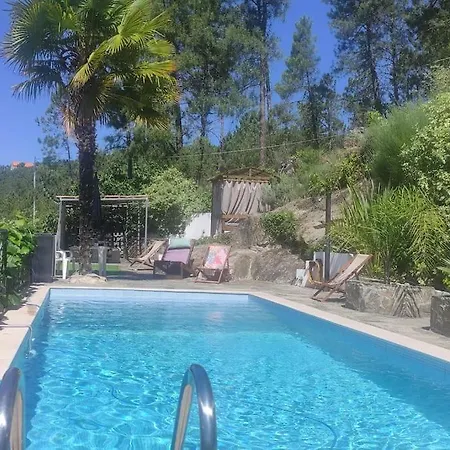Casa Do Vale - Douro, De Campo Com Piscina Privada, 4 Quartos De Casal * Vilar de Macada