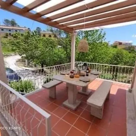 펜션 Casa Do Vale - Douro, De Campo Com Piscina Privada, 4 Quartos De Casal